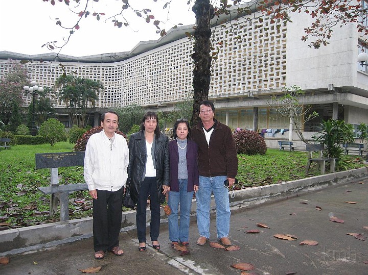 Tham truong xua.JPG - Từ trái: Nam K2, Phồn K10, Thùy Chương K10, Thanh K1A